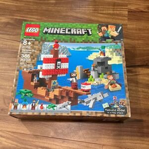 LEGO Minecraft The Pirate Ship Adventure 21152 386pcs Brown Ship Island Set